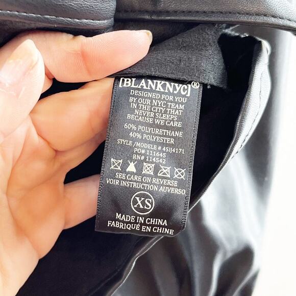 Blank NYC Puff Sleeve Faux Leather Snap Button Front Shirt Black XS - Picture 5 of 5